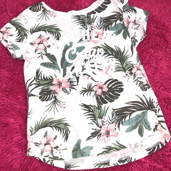 H&M Girl top gently  used - Picture 4 of 6